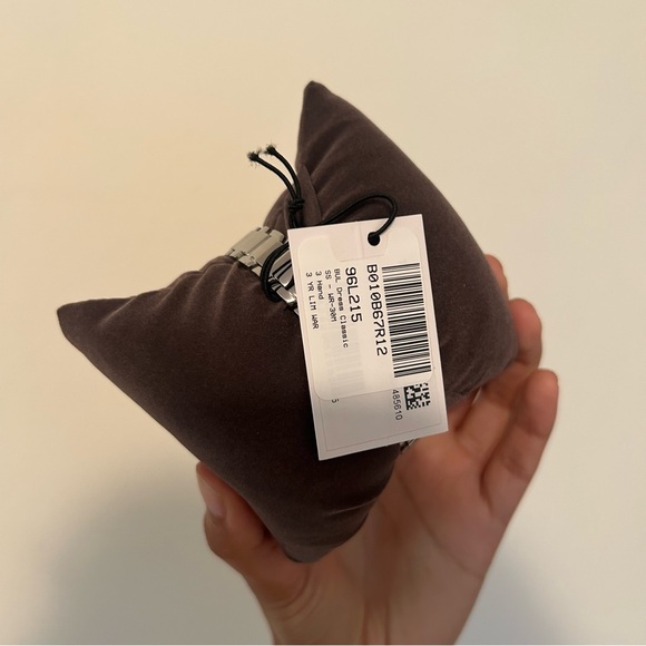 NWT Bulova Women's Analog Classic Watch Silver Blue New - Picture 4 of 11